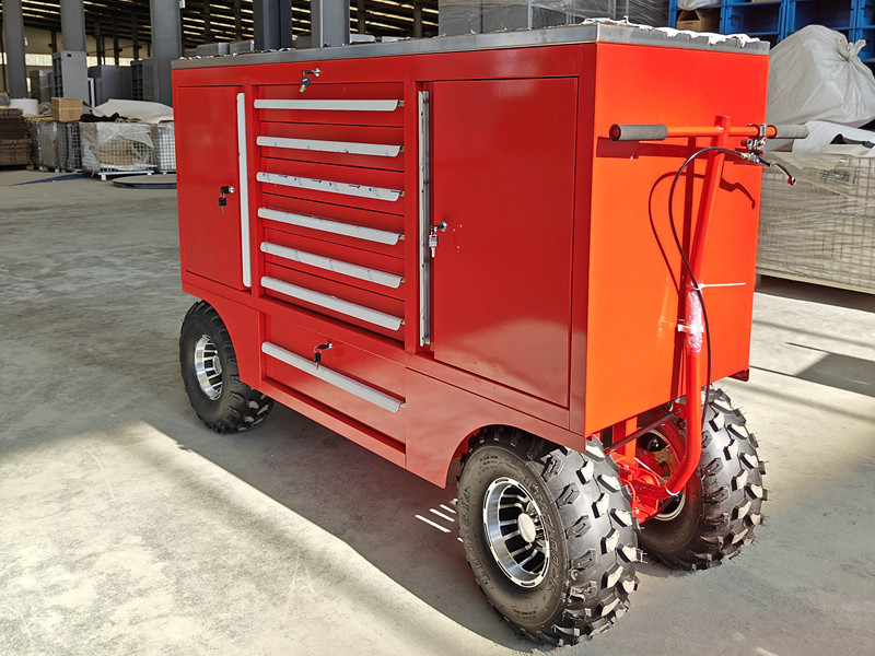 Vi introduserer den nyeste Red Tool Pit Cart: Et must-ha for workshops overalt