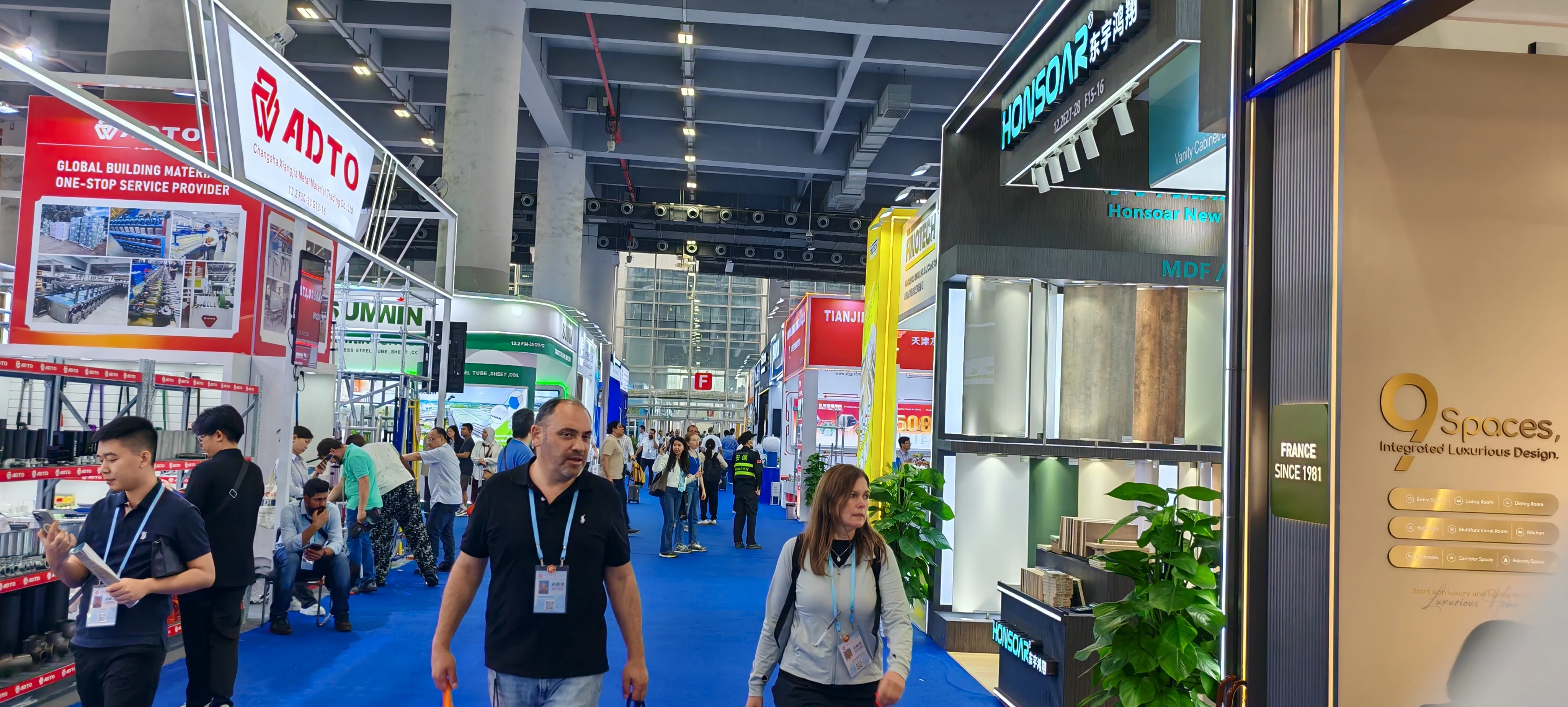 Cyjy skinner på Canton Fair